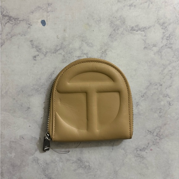 Telfar Cream Wallet - Picture 1 of 7